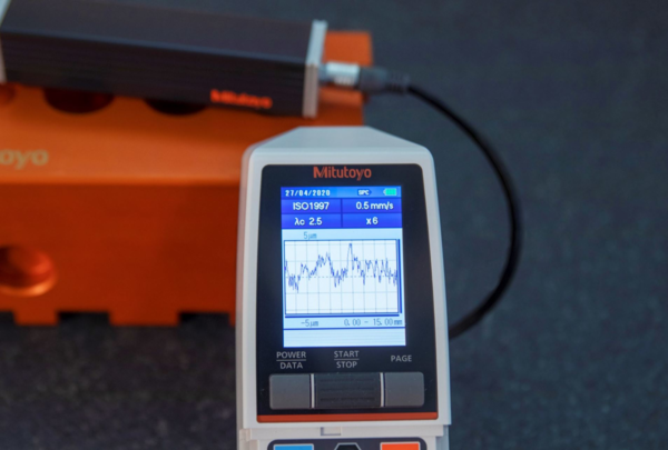 Surftest SJ-210 [mm] R2µm; 0,75mN 178-560-11D