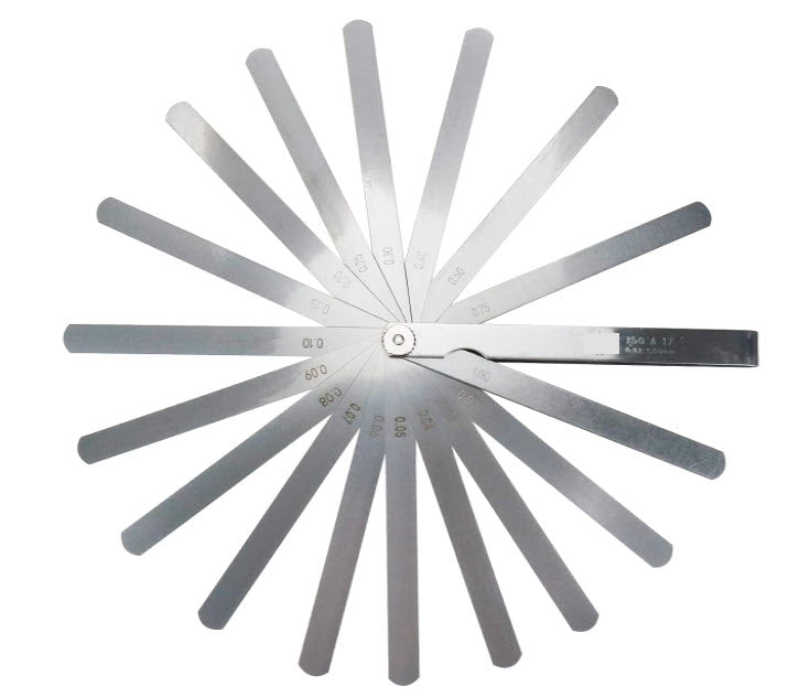 MHC 615-6472 Feeler Gauges 17 blades gauges Length 150mm Range : .02 to .1mm x .01mm, .15-1.00mm