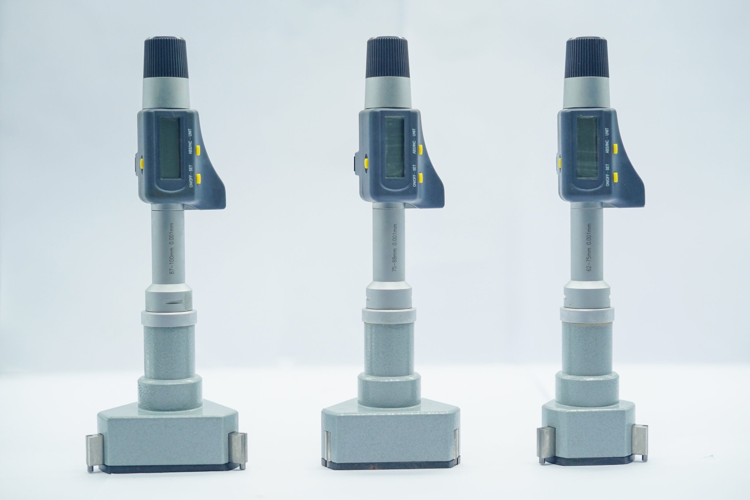 Metric Inspec 335-14-920, 3 point micrometer Range 100-125mm/4-5" Resolution .001mm/.00005"