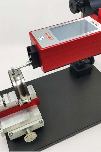 Diavite Tracer KKH with skid for concave/vex measurement, radius of the tip: 2 µm/60° for VH/VHF, Article code:  KKH-08/10/60/2