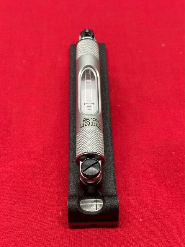 Starrett 98-6 Starrett Engineers Level Description : Machinists^ Levels with cross test vial Length : 6"/150mm